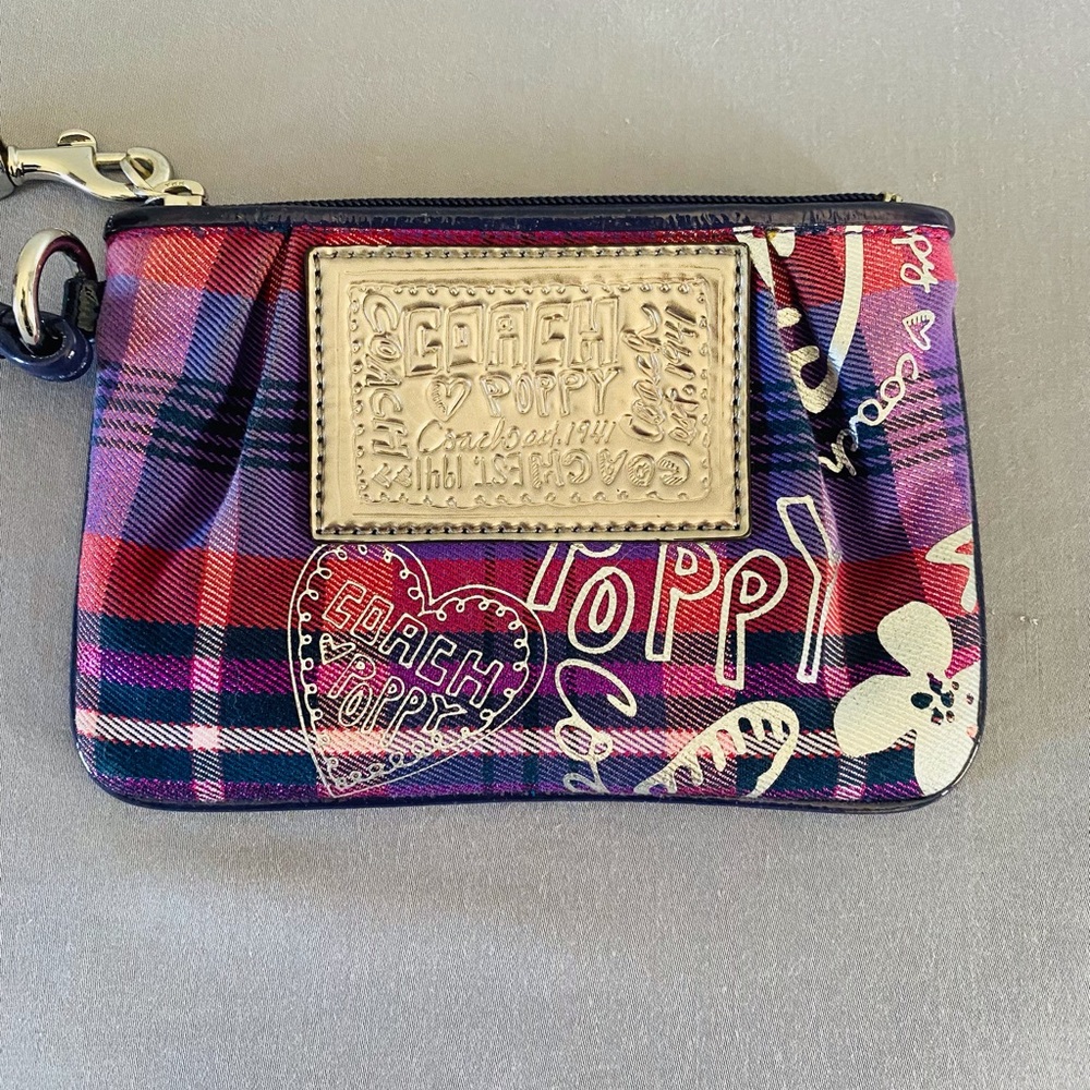 Coach Poppy Tartan Plaid Appliqué Wristlet New